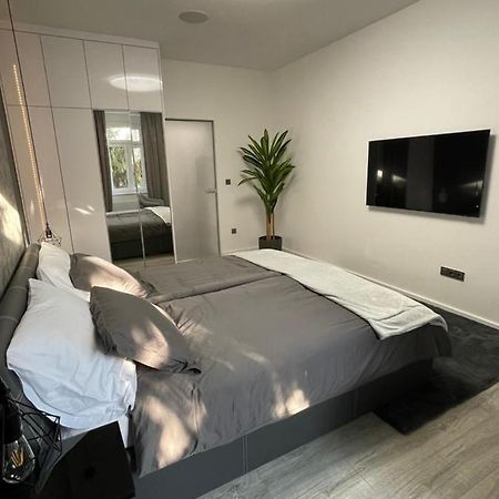 Apartman Tinea Zagreb Exterior photo